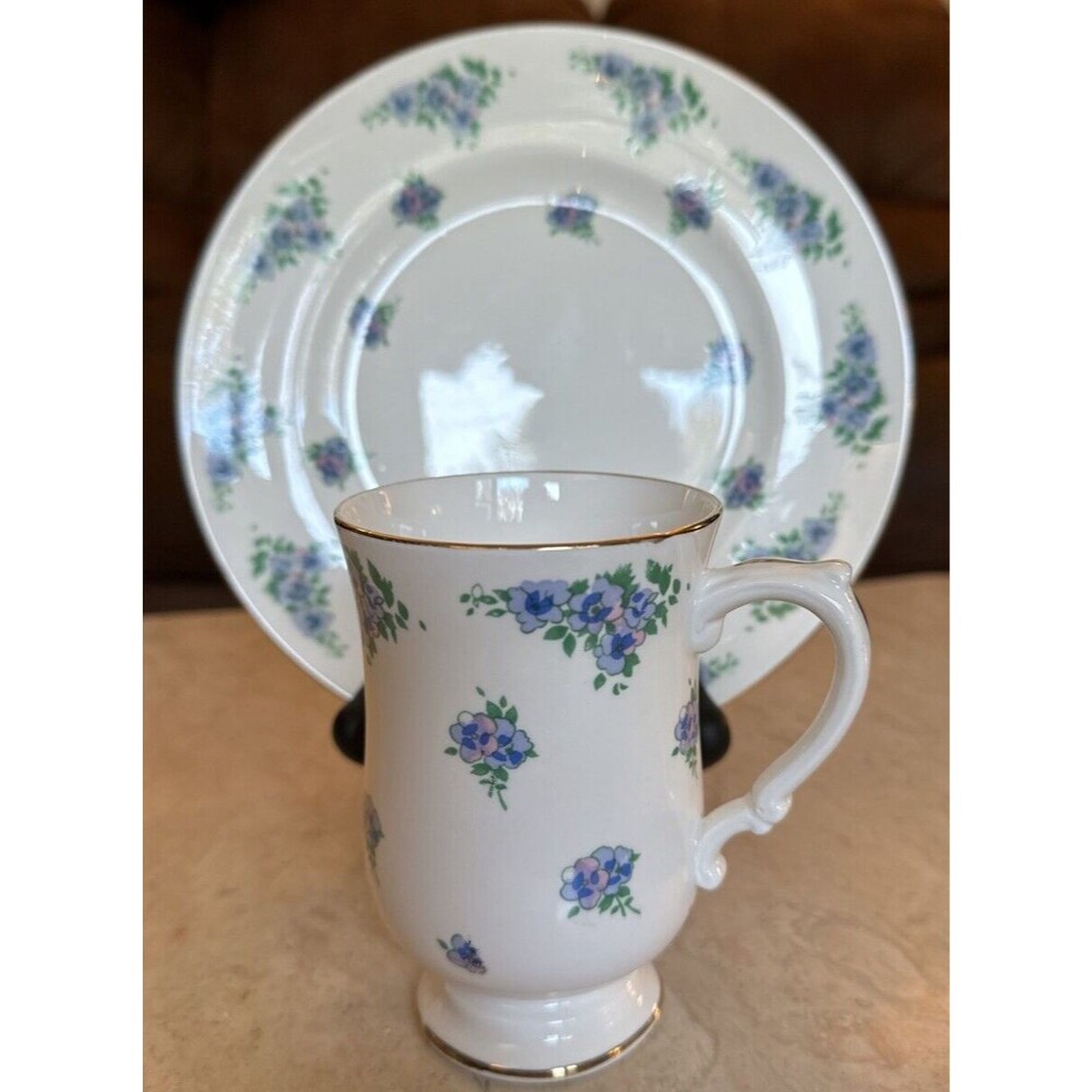 Vintage Royal Victoria Fine Bone China SET 2 Coffee Mug & Plate 8 Blue FLORAL